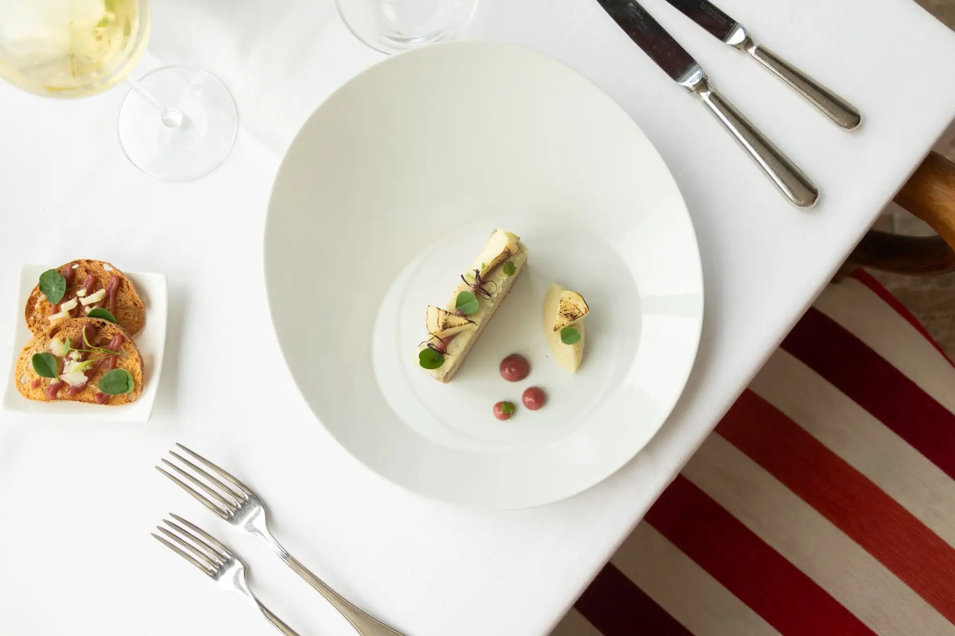 Fine dining at Nexoriahotelhouse